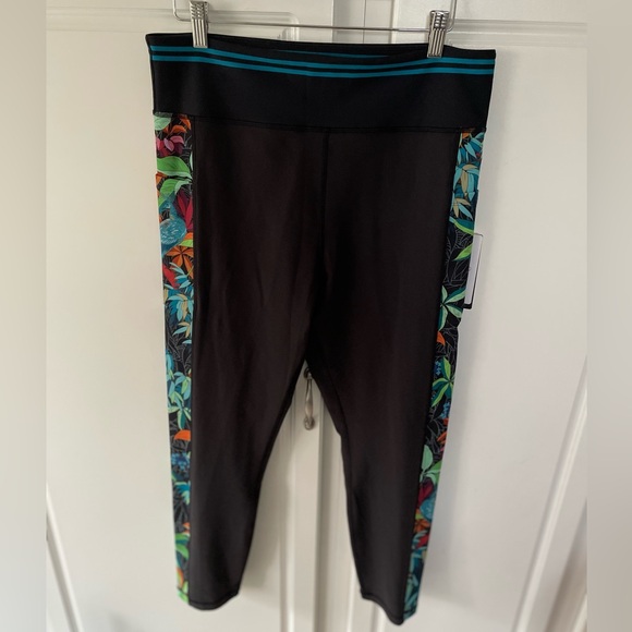 Johnny Was NWT Bee Active Women’s Leggings with Pockets Size XL in Color Pao - Picture 3 of 13